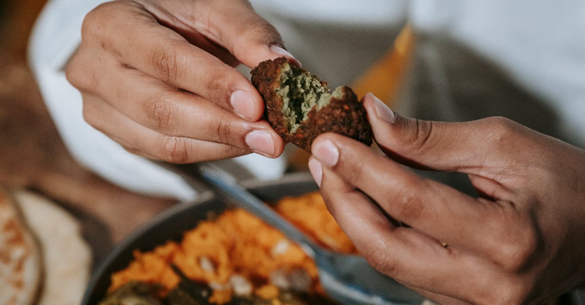 falafel restaurant near me